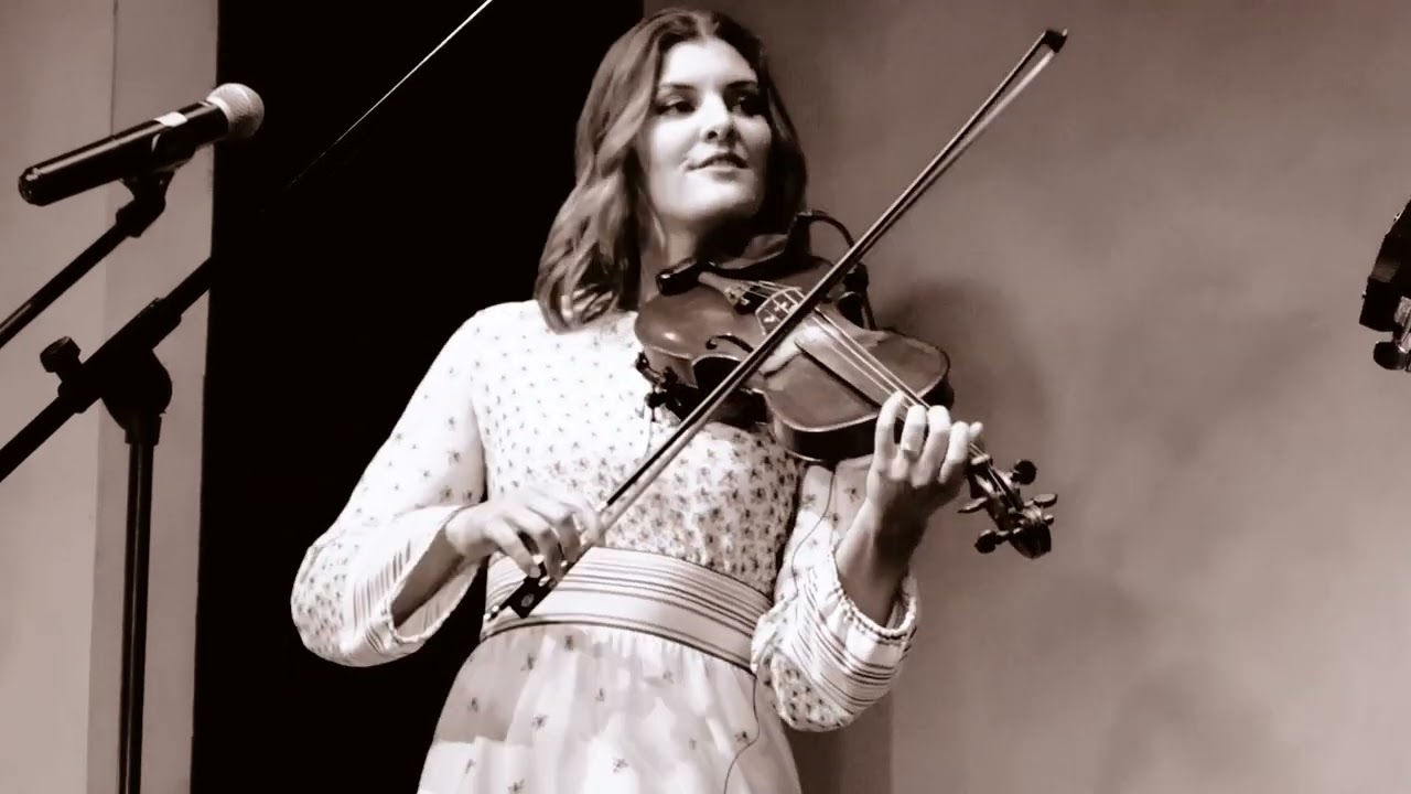 Margaret Dudasik Irish fiddle - A Stór mo Chroí/Reel of Rio/The High Reel