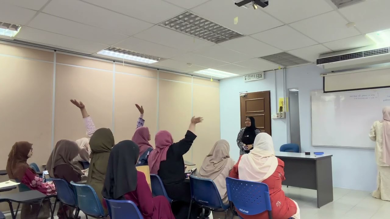 MACROTEACHING HKK 3043 ( SEC 12 / SEM 5 ) 