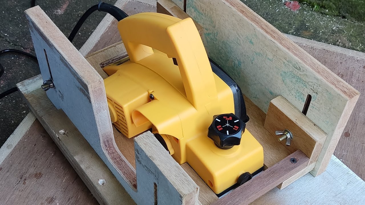 DIY electric planer jig