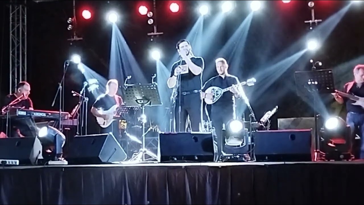 Συναυλία με τον Γιώργο Μαργαρίτη για την εκδήλωση αυτοκινητιστών Ημαθίας. 8/7/2023.