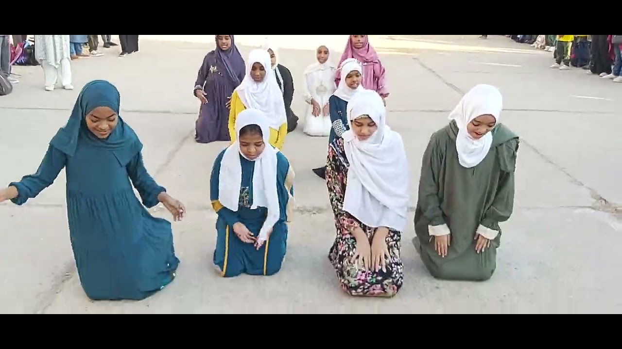 استعراض (اللي سامع اسم نبينا)
