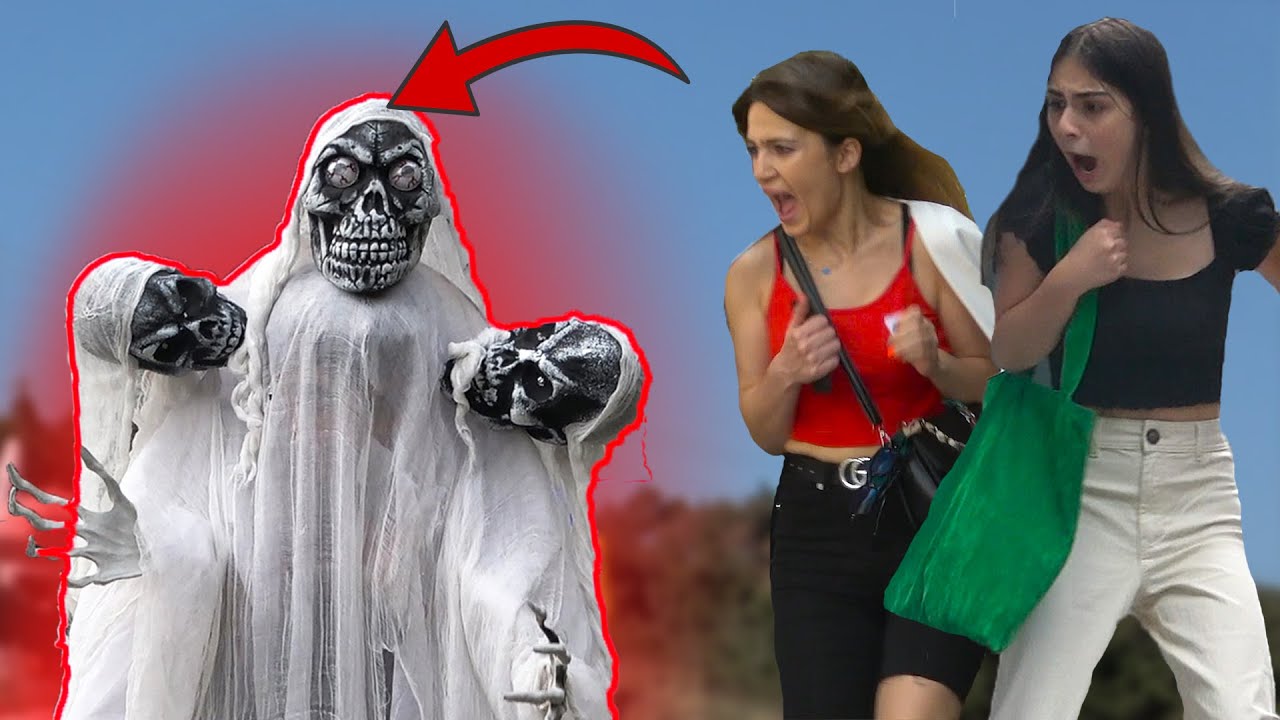 Three Head Skeleton Ghost Scary PRANK  #3 👻 - AWESOME REACTIONS  - Best of Just For Laughs