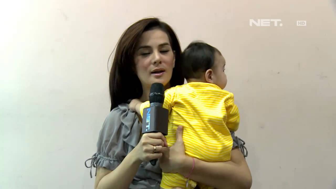 Entertainment News - Astrid Tiar bercerita tentang perkembangan bayi