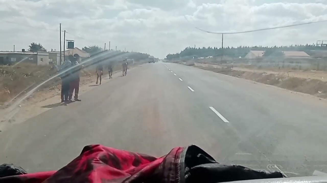 Driving from Ndola (Zambia) to Sakania (Congo) on Mufulira road.