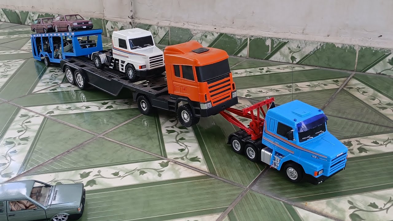 Scania 113h de Controle Remoto customizada da Diverplas Guinchando Três Vezes mais o Seu Peso