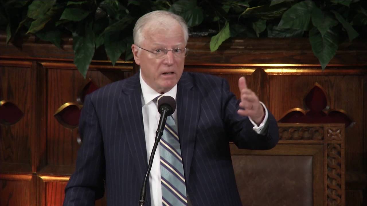 Pastor Lutzer | CLIP: Power Of A Clear Conscience