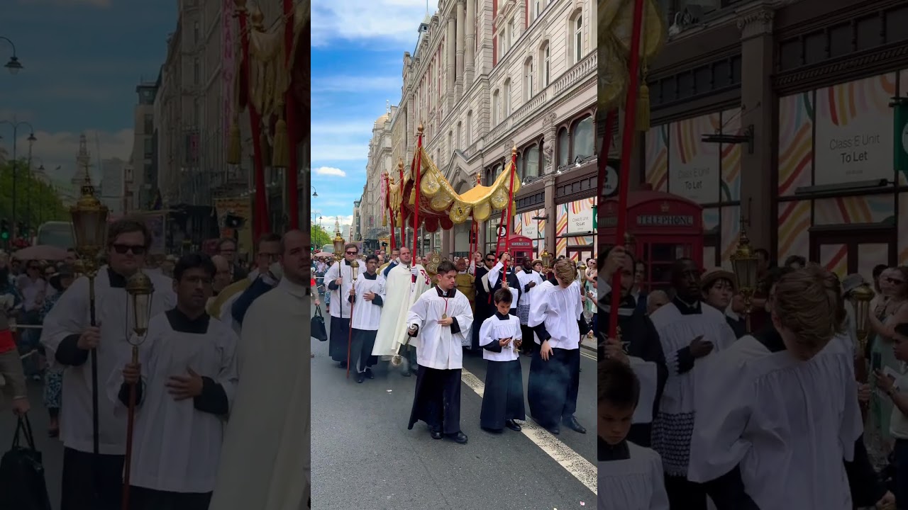 CORPUS CHRISTI Procession 🇬🇧 London 2025 | Real Presence of Jesus Christ in the Eucharist #shorts