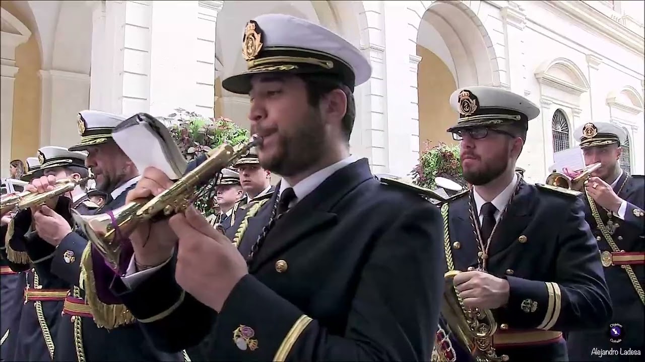 Procesión triunfal de la Esperanza de Triana, ayuntamiento y Capilla de la Estrella