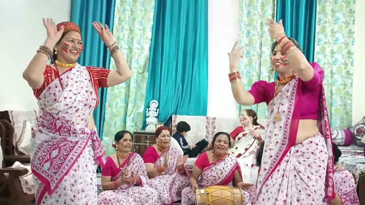 Holi geet ❤️ सैया जी की टोपी हमरी  चुनरिया .. एक ही रंग मै रंगाई क्यों नहीं#dance #song # holi geet 