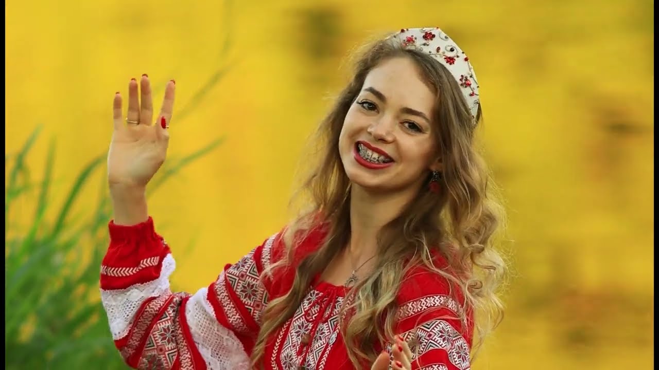 ЛЕЙСЯ ПЕСЕНКА - Катюша Лучик - клип