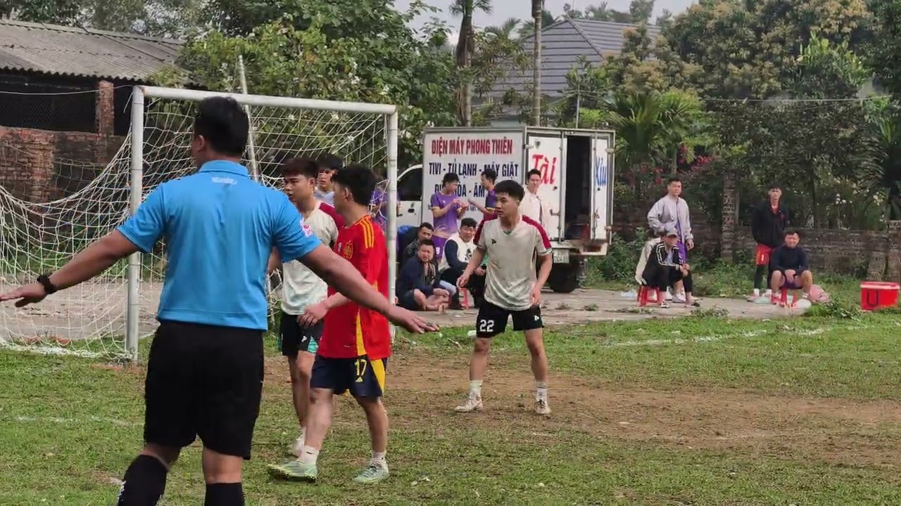 Giải xuân 2026 - Thôn 4. Trận 21/2/2026(5)