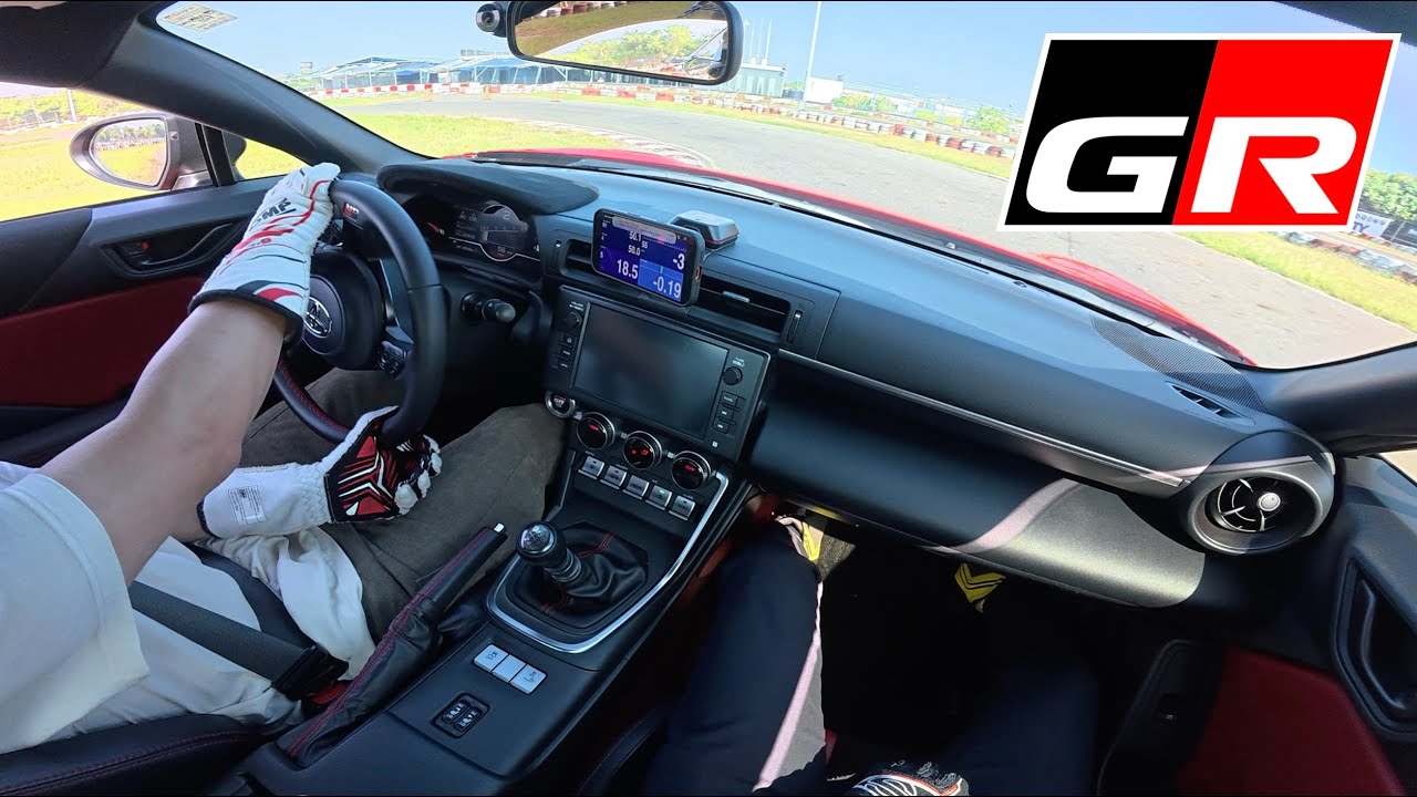 Toyota GR86 6MT 大鵬灣國際卡丁車場 feat. @iFan42
