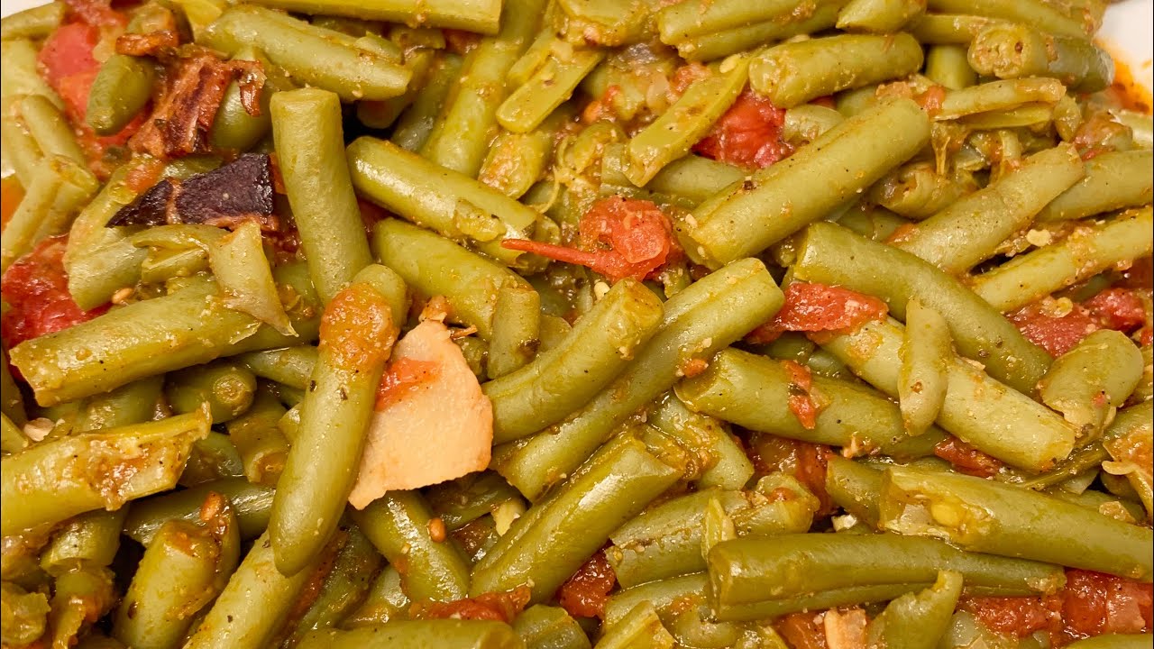 Green Beans With Italian Tomatoes And Bacon