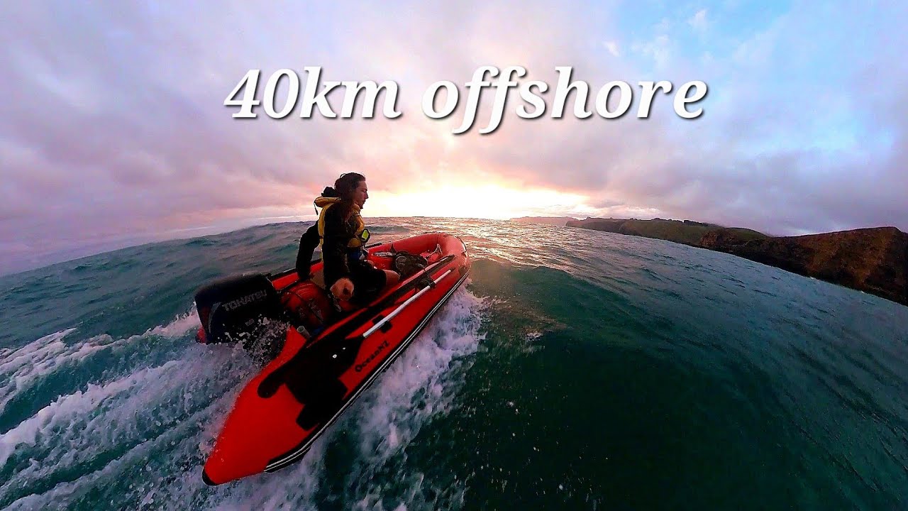 Deep Sea Fishing Day Trip off Akaroa | open ocean and a quick murky dive