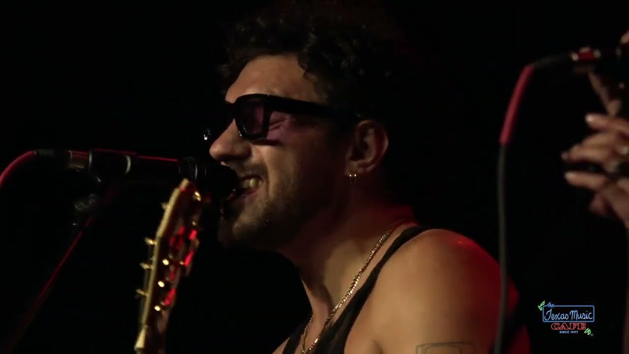 Лью Аполло - Addicted (LIVE! @ The Texas Music Cafe®)