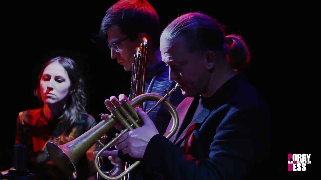 Looking for John comp. by Gina Schwarz played by Pannonica feat. Eleonora Strino