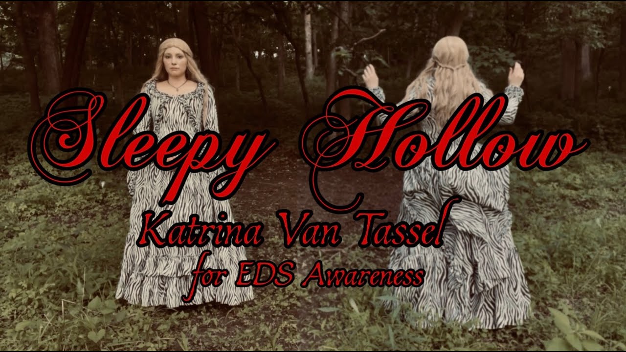 Making Katrina’s Black and White Striped Dress from Sleepy Hollow for Ehler’s Danlos Awareness