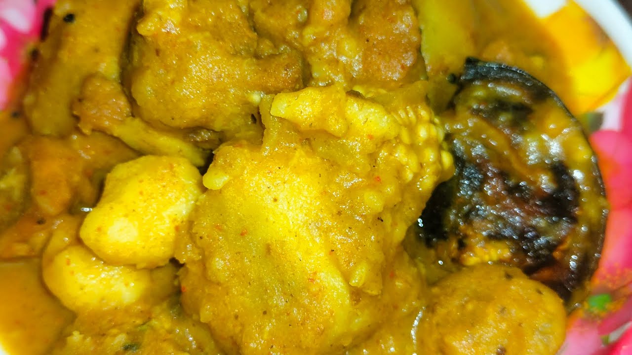 🥔🍆  দারুন স্বাদের নিরামিষ কচু আলু বেগুন ও বড়ির তরকারি / kochu aloo begun recipe in Bengali 👩🏻‍🍳👌👌👌👌
