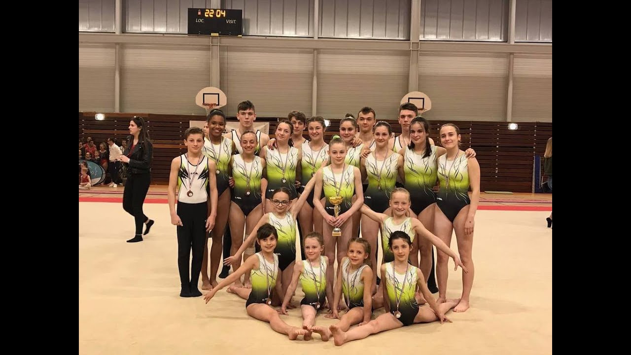 Championnat interdépartemental équipe performance gymnastique