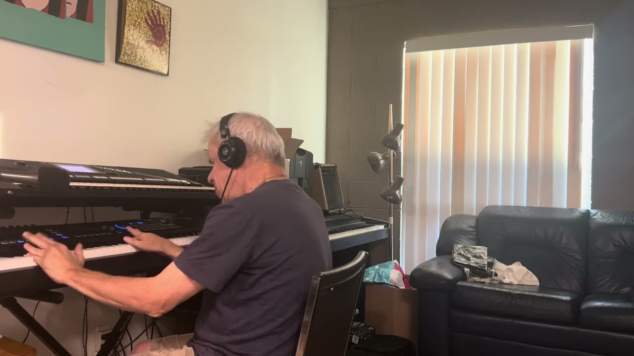 Playing On Keyboards with special tracks, Talk To You Later, The Tubes good piano sound