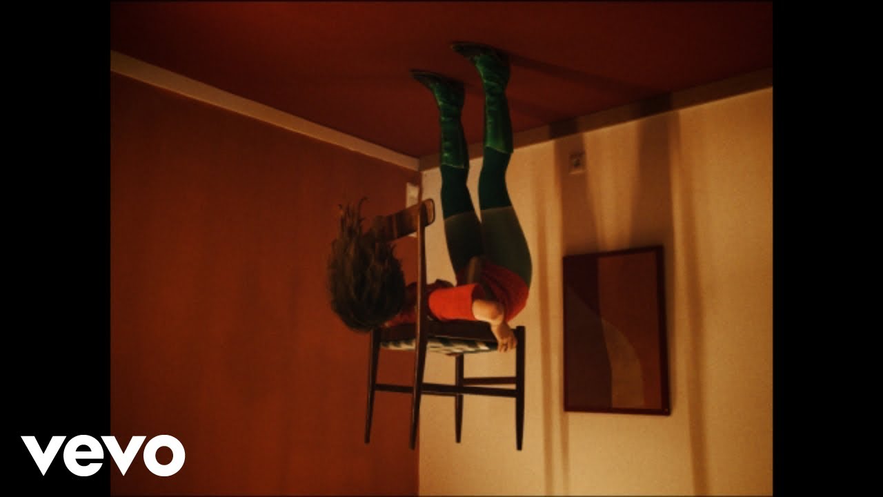 Odina - Heartache (Official Video)