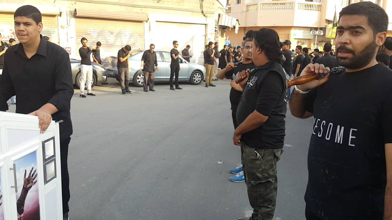 موكب زنجيل حسينية الحاج أحمد بن خميس  يوم الأربعين 1437الرادودين حسين سهون وفلاح أحمد