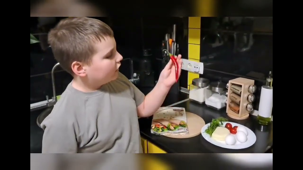 «ВідеоЧелендж: Здорова їжа в моїй родині». Піддубний Денис, учень 3 класу.