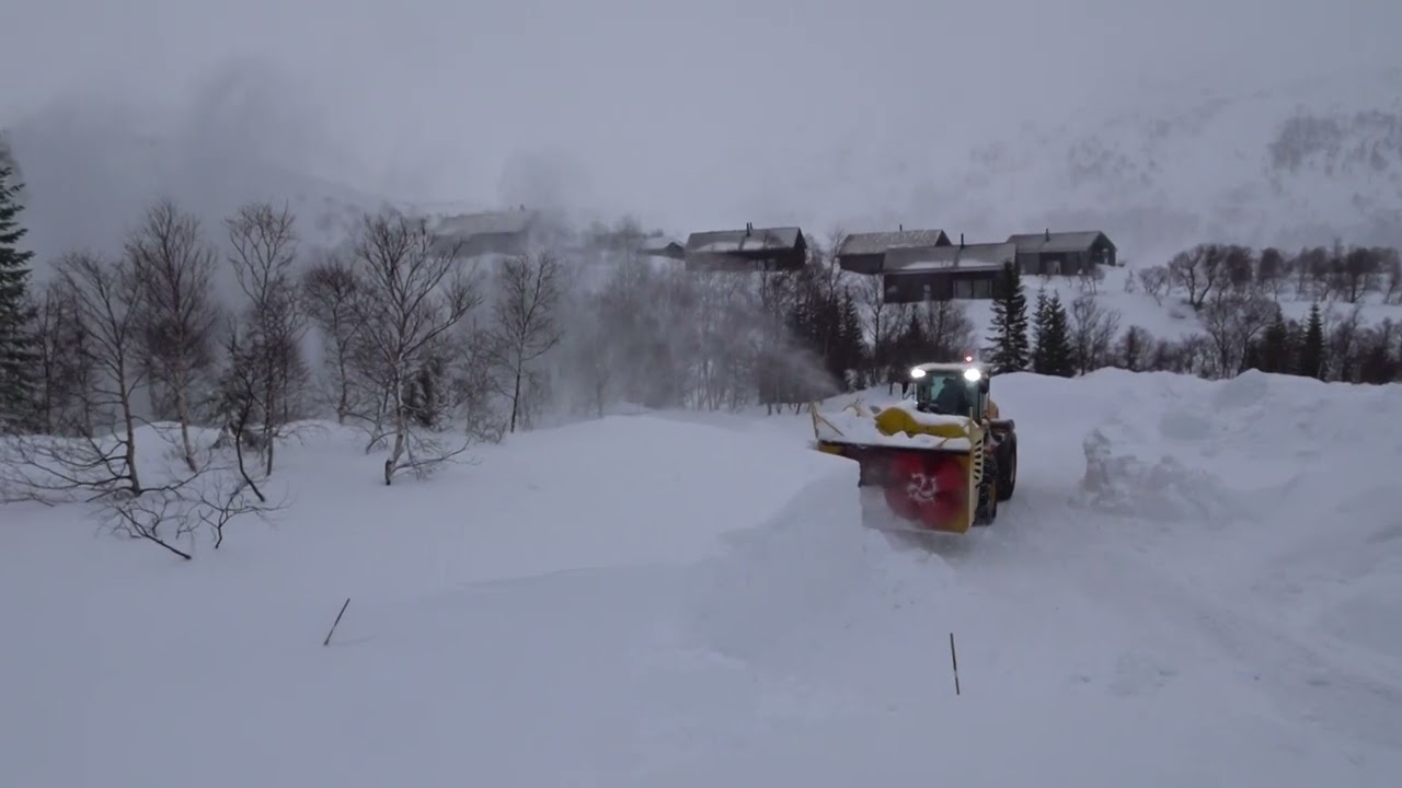 Hytte nr. 170- Øveraasen Twin Spin UPV450-Volvo L110H