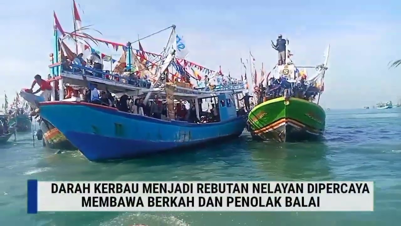RIBUAN  NELAYAN MUARA CIASEM GELAR RUWAT LAUT SEBAGAI WUJUD SYUKUR DAN  TRADISI MASYARAKAT PESISIR  