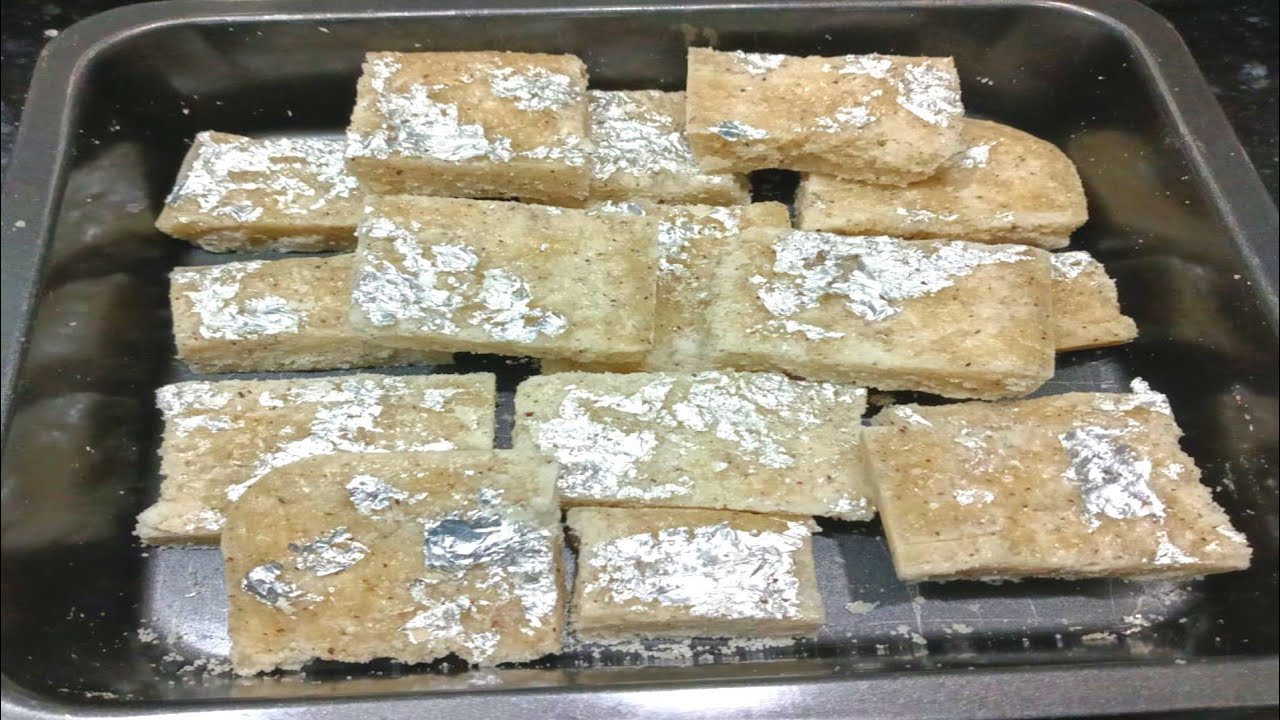 त्योहार स्पेशल सूजी नारियल बर्फी | मुलायम और स्वादिष्ट मिठाई | nariyal ki barfi recipe|
