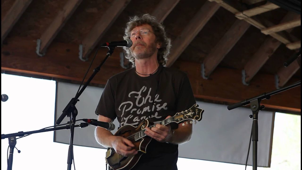 Bryan Sutton & Sam Bush - Black Mountain Rag & Summertime