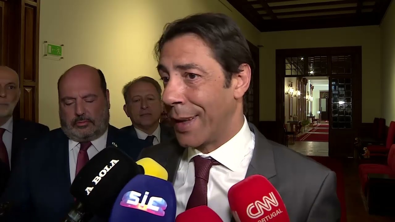 Rui Costa contraria Mourinho: &laquo;Obrigados a acreditar em todos os lugares at&eacute; ser poss&iacute;vel&raquo;