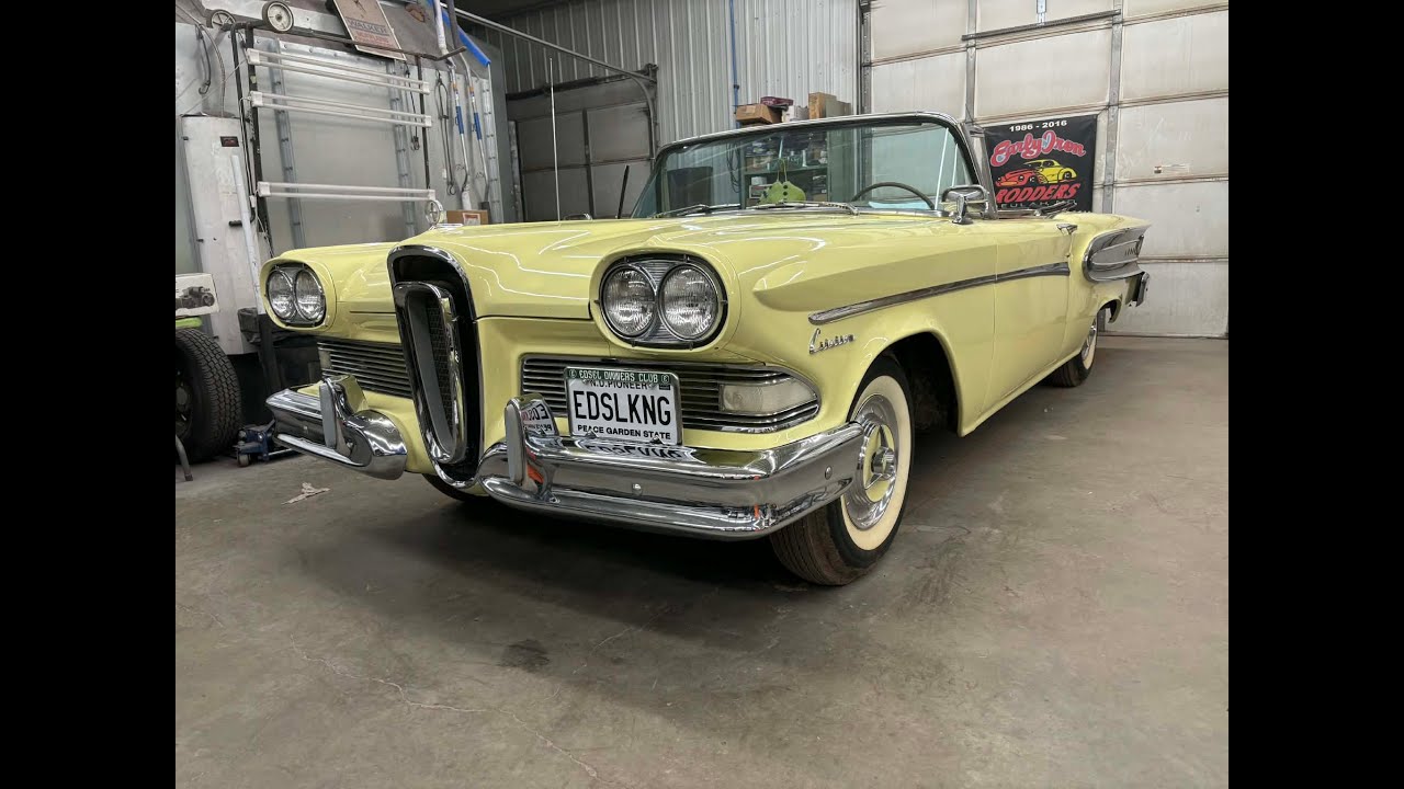 Кабриолет Edsel 1958 года отправляется в мастерскую по обивке салона на небольшой ремонт. #edsel ...