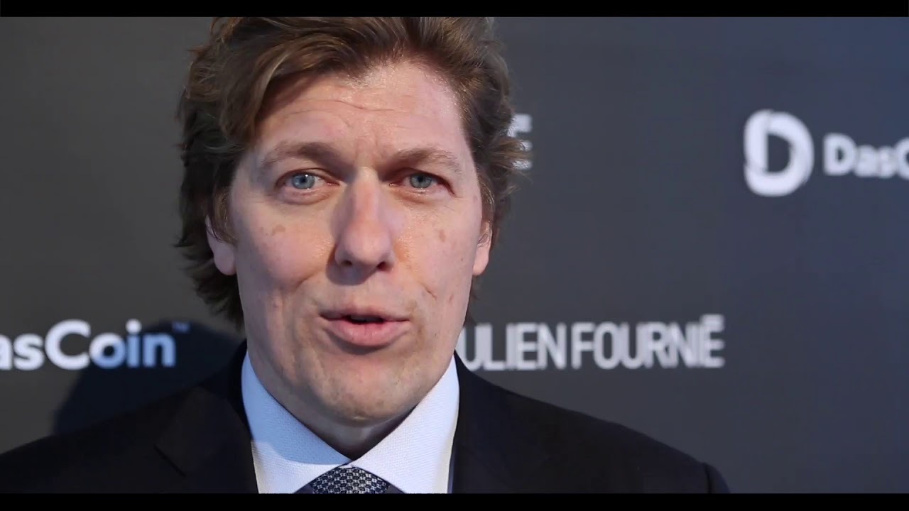 DasCoin & Julien Fourni&eacute; present 