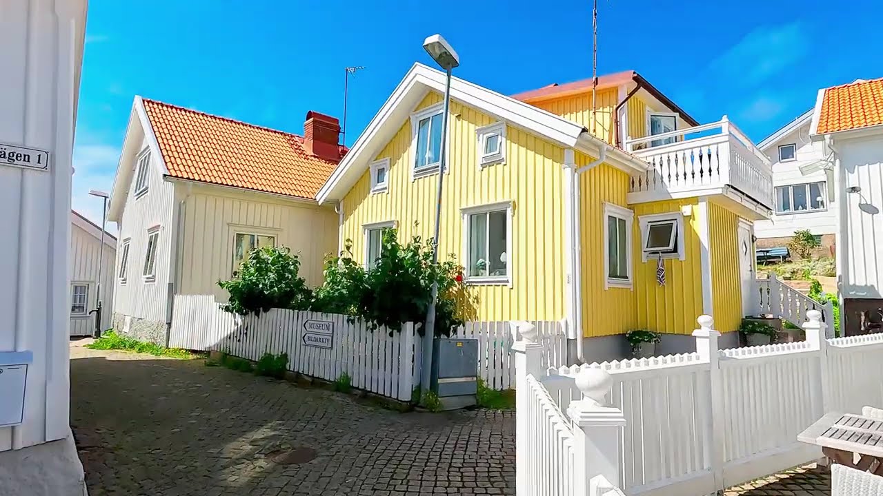 Smögen Sweden walk on a sunny day and look at all the nice houses 4k