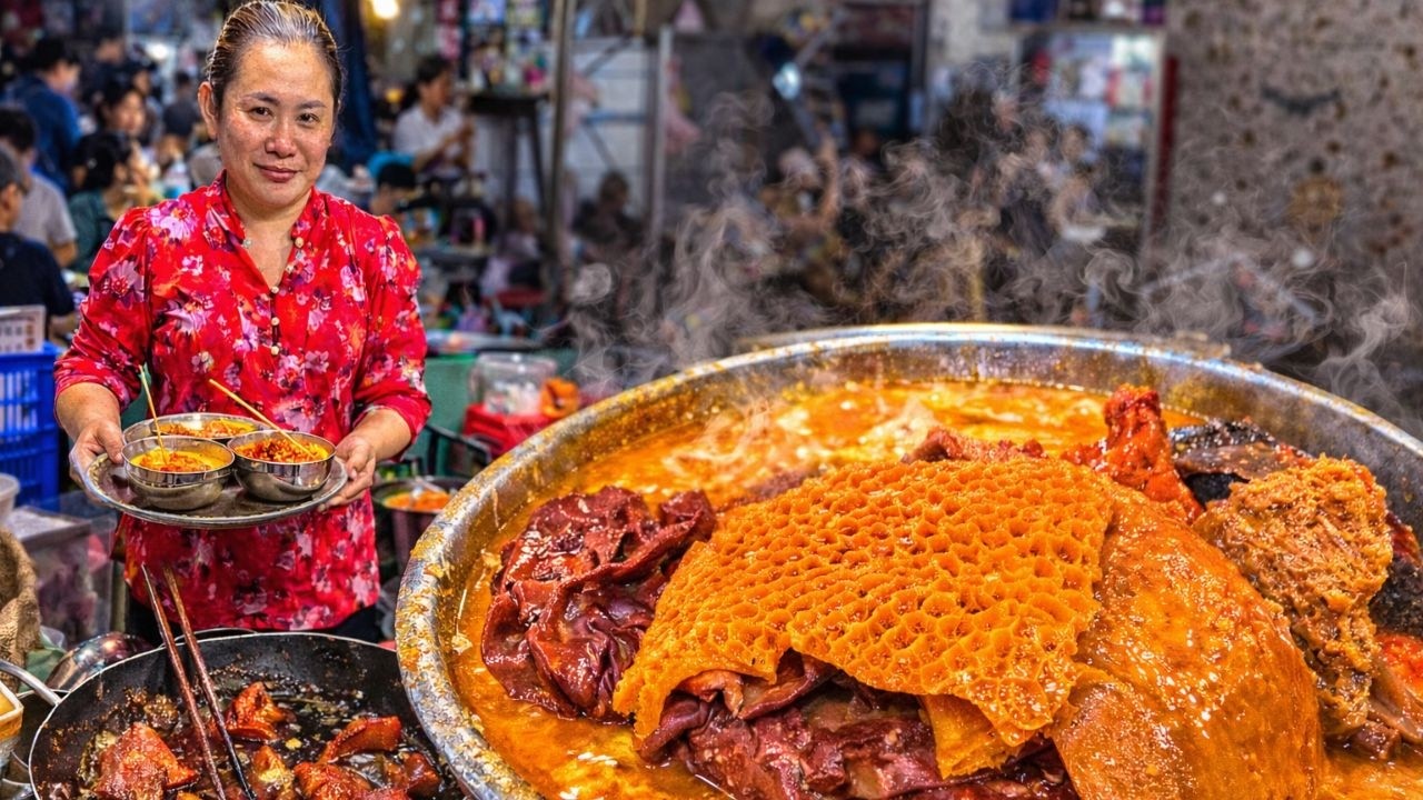 Trùm phá lấu bò Sài Gòn bán không kịp thở, khăn lông tổ ong khách mua không ngớt