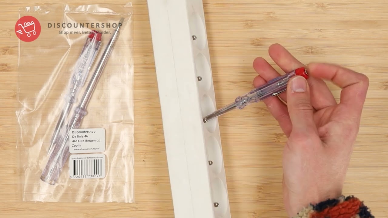 Spanningzoeker Hoe Werkt Het? | Schroevendraaier met Spanningzoeker Veilig Gebruiken!