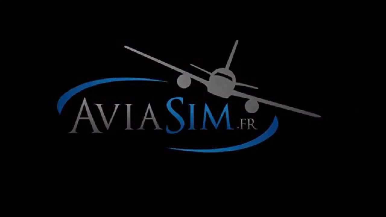 Briefing dans un cockpit d'avion de ligne avant votre vol chez AviaSim