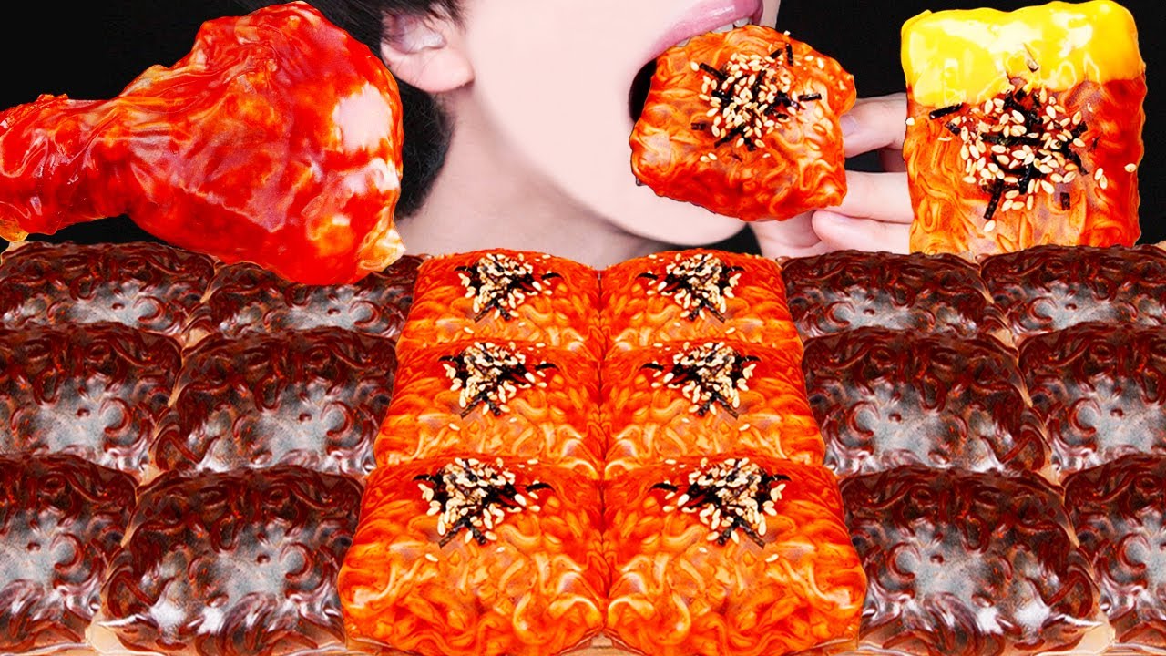 ASMR SPICY FIRE NOODLE WRAP GHOST PEPPER BBQ FRIED CHICKEN MUKBANG 불닭쌈 고스트페퍼 양념치킨 먹방咀嚼音EATING SOUNDS