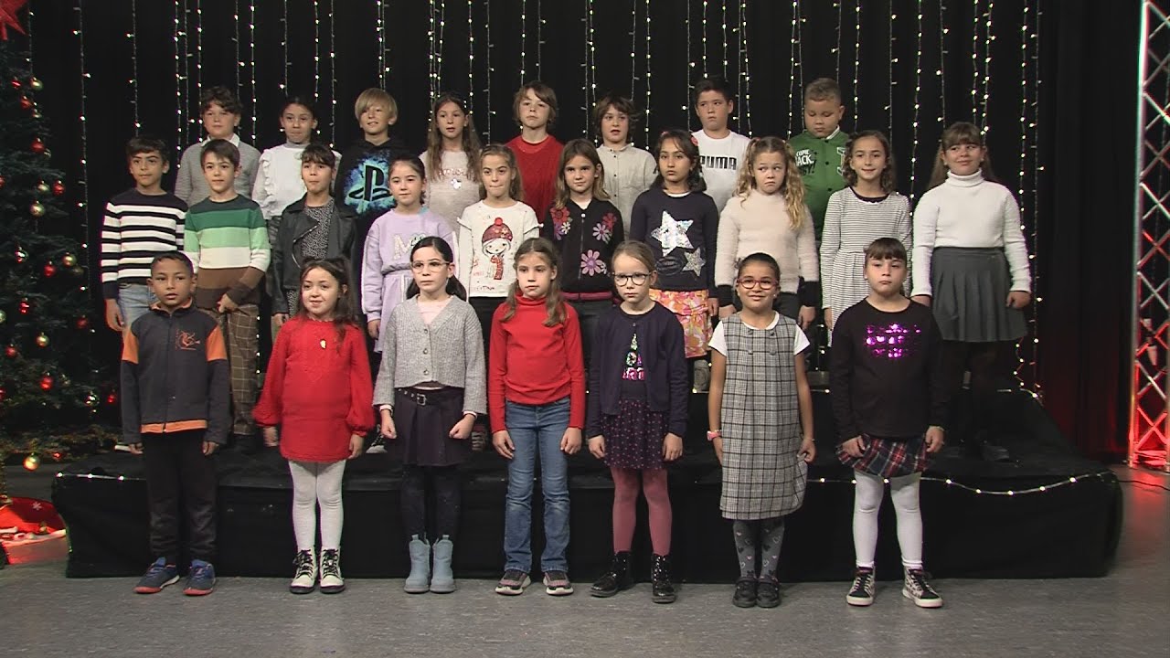 Escola l'Antina Torredembarra - 3 BLAU - 'Rumba-Sardana de Nadal'