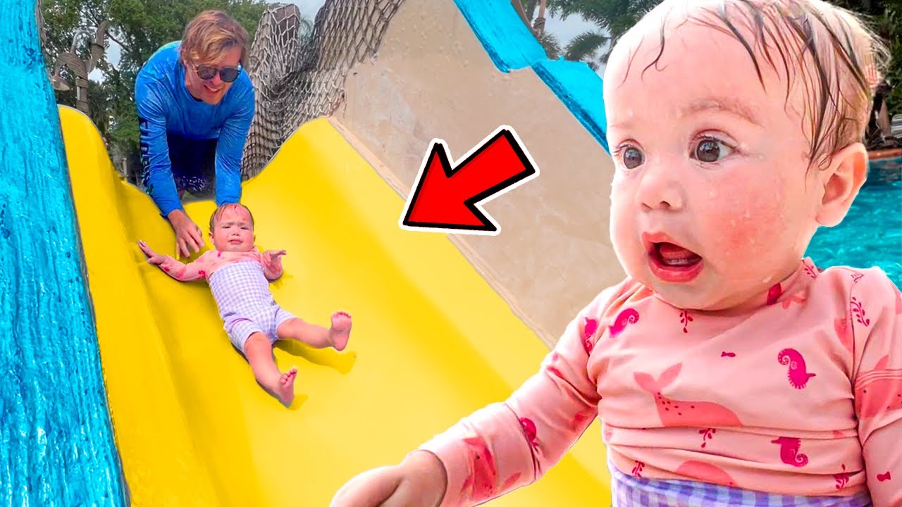 MINHA FILHA HAILEY foi no TOBOGÃ do PARQUE AQUÁTICO pela PRIMEIRA VEZ! *Aprendendo a nadar