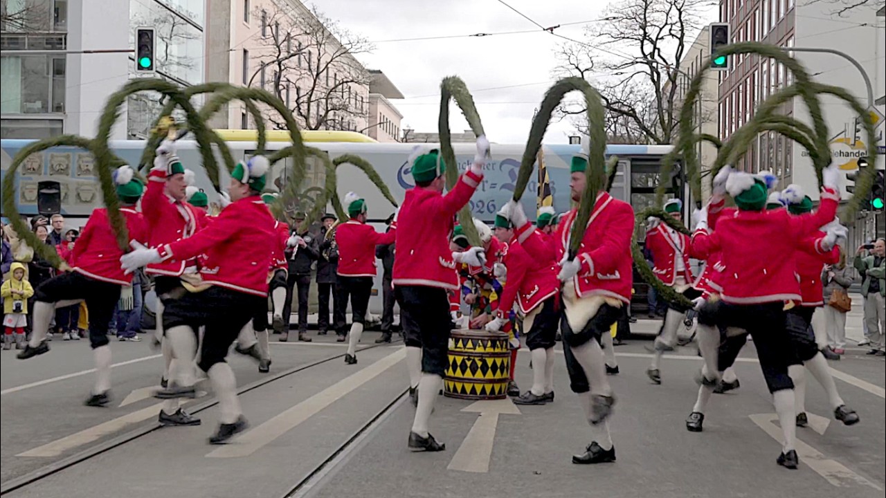 Der historische Schäfflertanz in München 2026 🥨 Nur alle 7 Jahre!