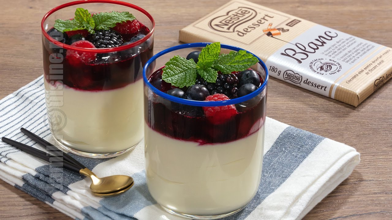 Mousse de ciocolata alba si fructe de padure | JamilaCuisine