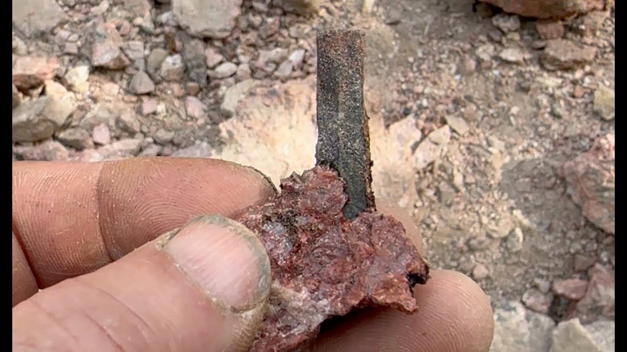 Приключение в поисках камней в Бериловой шахте
