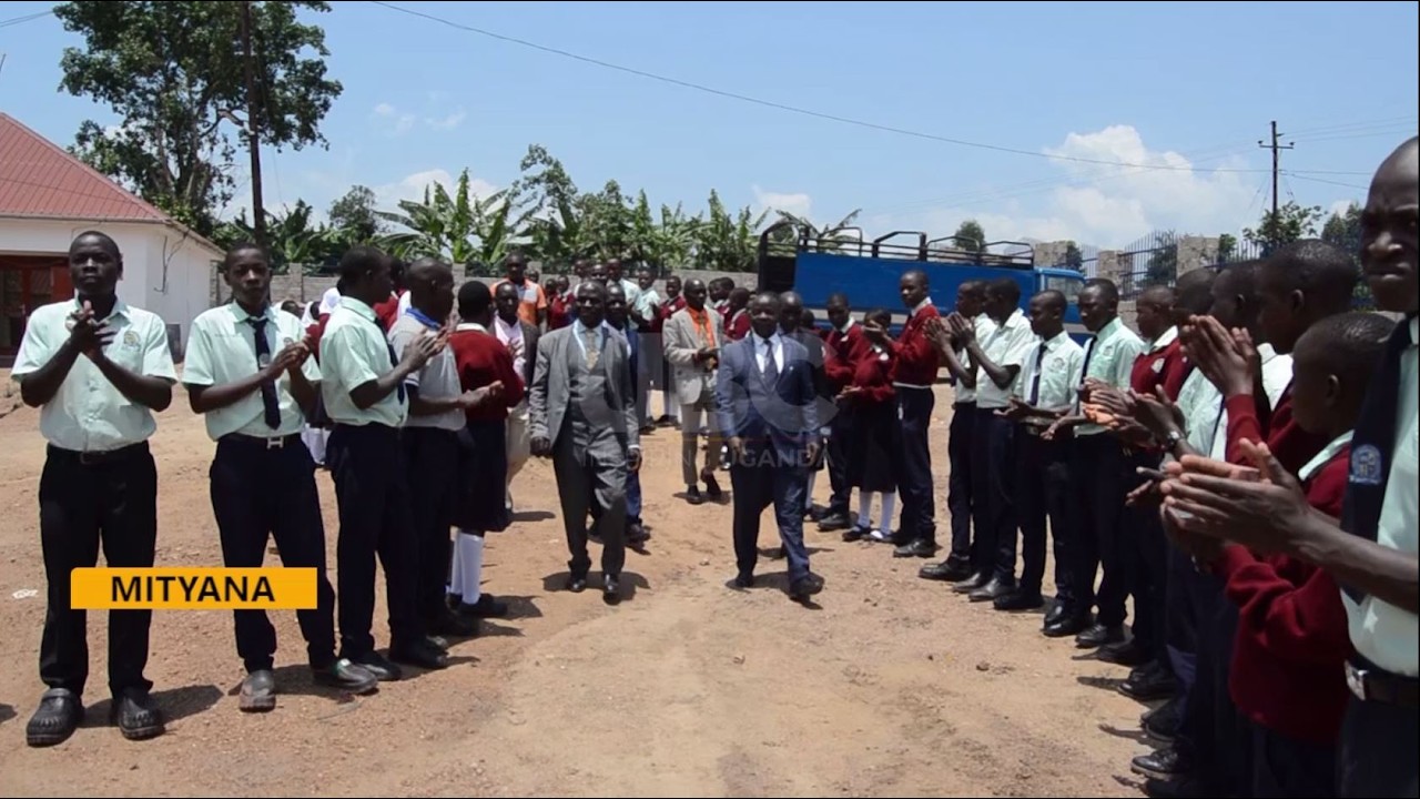 Busujju Chief Praises New Curriculum, Urges Schools to Revive Gardens for Practical Skills