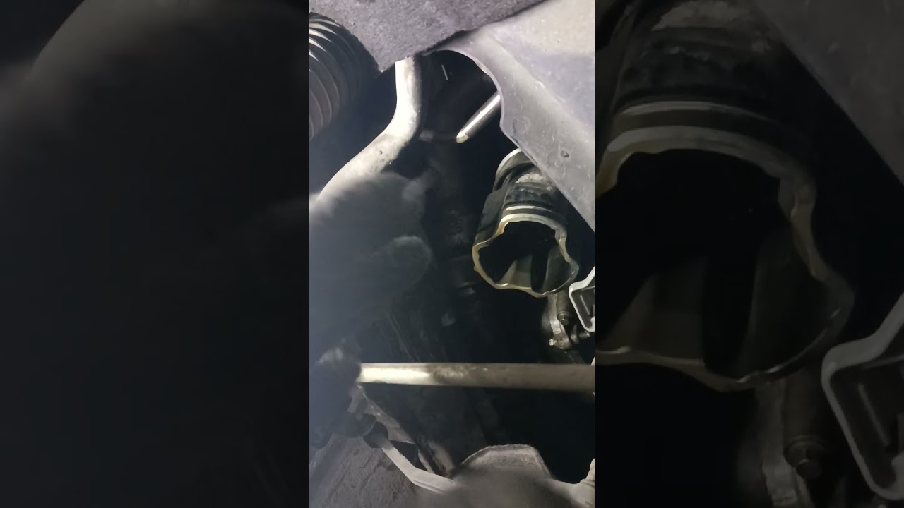 Вольво v60 снимаем привод замена пыльника