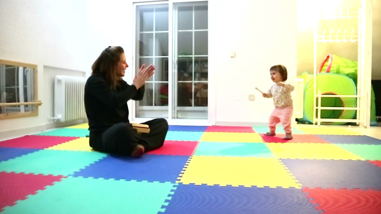 Diálogo musical con bebé 3 (el abuelo y su nieta & el oso y la hormiga)
