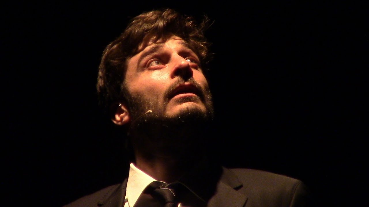 Spettacolo di Lino Guanciale al Teatro dei Marsi per finanziare il Parco dei Sorrisii