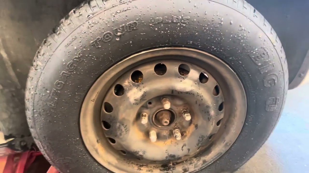 Como reparar (una llanta ponchada por un clavo) fácil y rápido