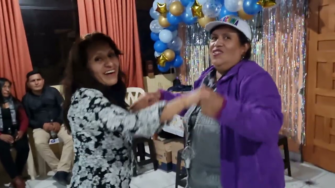 cumpleaños de Angel Choccechanca con Francisco Mayorga y Beny Escobar